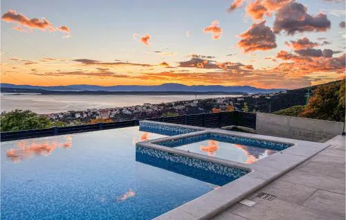 Cozy Home In Crikvenica With Sauna