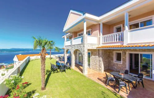 Ferienhaus Holiday Home "SeaView" Crikvenica