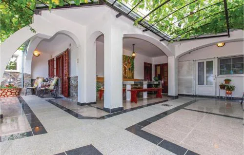 Gorgeous Apartment In Crikvenica