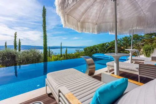 Holiday home in Crikvenica 39428