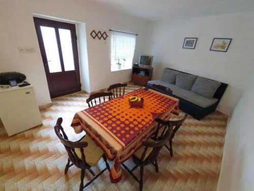 Holiday Home Katarina with Swimming Pool