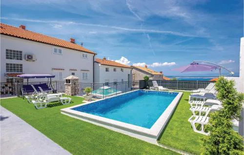 Nice Apartment In Crikvenica With Wifi