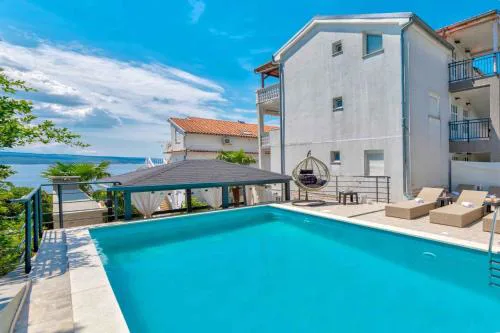 One-Bedroom Apartment in Crikvenica LIII