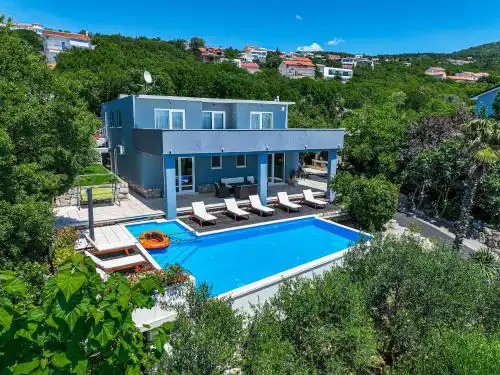 Organic Gardens Villa