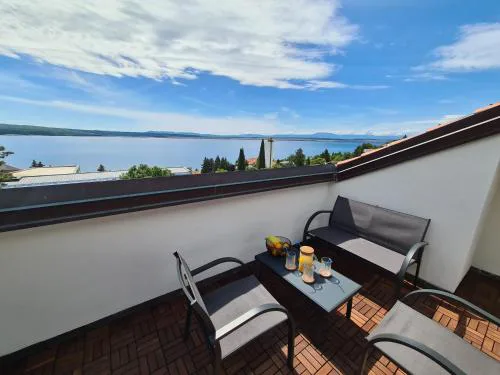 Romantic Guesthouse Porto close to Sandy beach