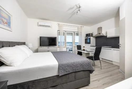 Studio Apartment Iva