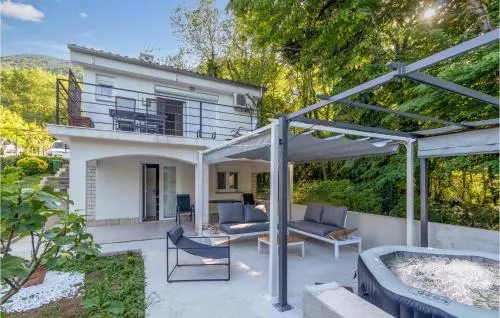 Stunning Home In Crikvenica