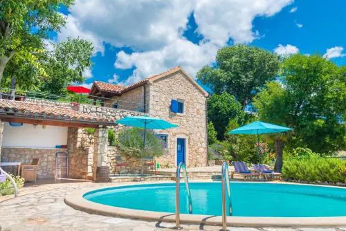 Ferienhaus Villa Ivanka Mit Blick Auf Das Wasser