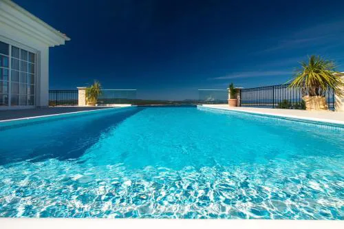Villa Vespera Mit Beheizten Infinity Pool