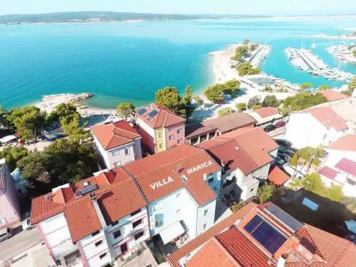Wohnung in Crikvenica mit Grill