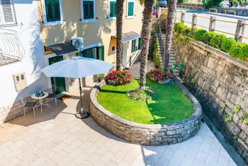 Studio apartment Ičići by the sea