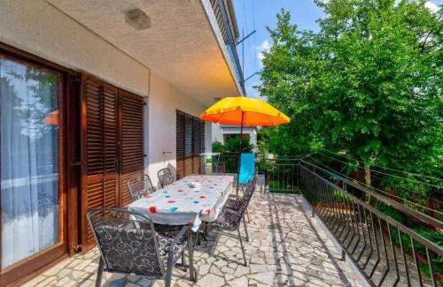 Apartment in Jadranovo 39395