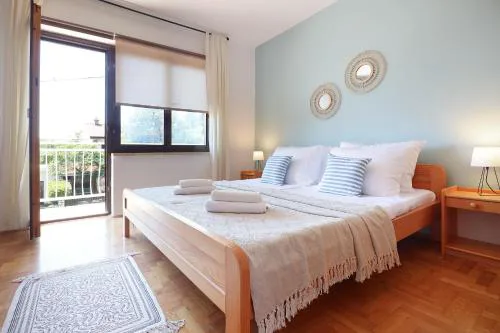 Apartments Kala