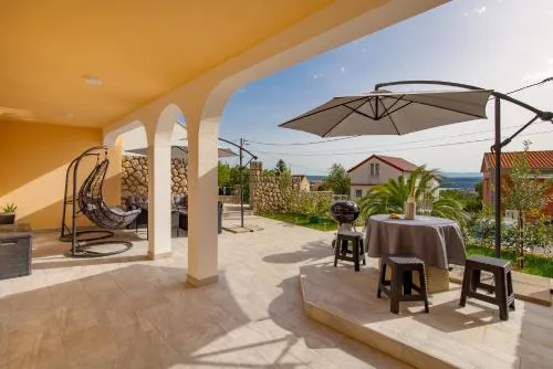 Apartments - Villa Palmis