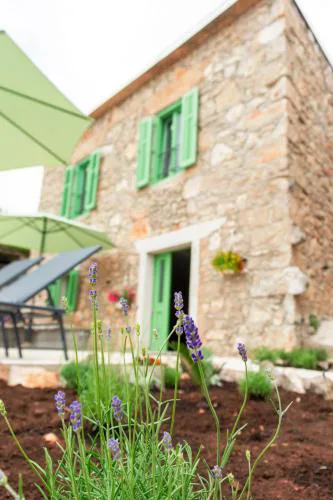 Casa Kamik-19th Century Stone House 50 m from Sea