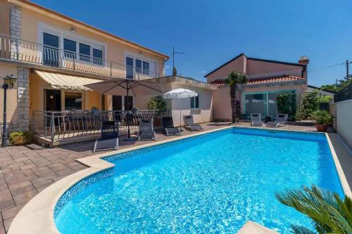 Holiday home in Jadranovo 39278