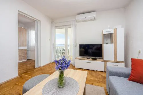 Lichtdurchflutetes Apartment mit tollem Meerblick, Waschmaschine - hundefreundlich