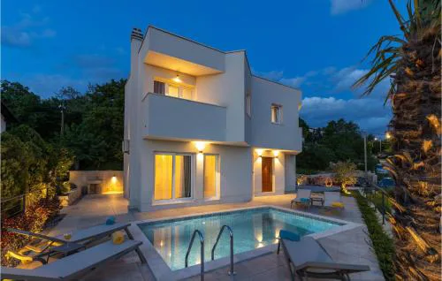 Lovely Home In Kraljevica
