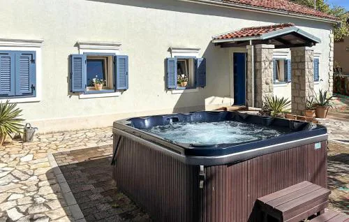 Amazing Home In Krasica With Wifi