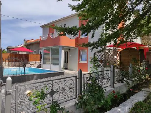 Family friendly house with a swimming pool Kraljevica - 21125