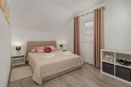 Aura Apartment
