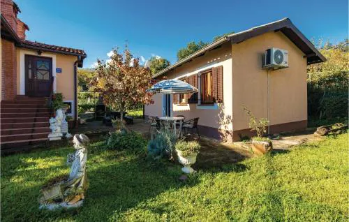 1 Bedroom Pet Friendly Home In Lovran