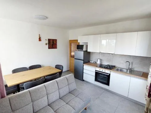 Apartment Sailor