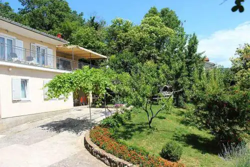 Apartments with parking space Opric, Opatija - 7753