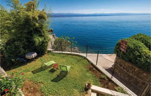 Lovely Apartment In Lovran With Kitchen