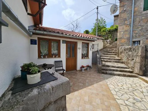 Stone House in Dobrec with Sea View & Jacuzzi