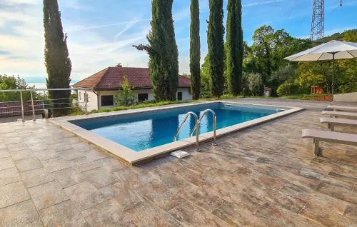 Stunning Home In Lovran