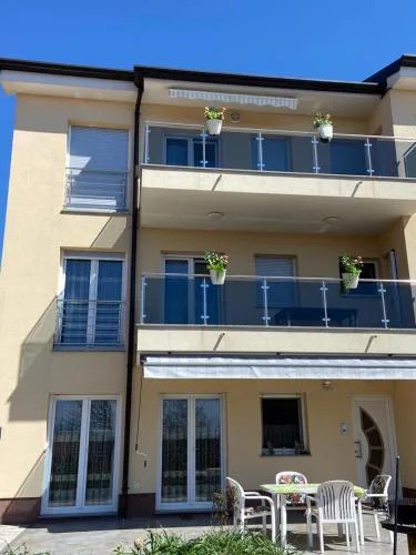 Mira Apartment
