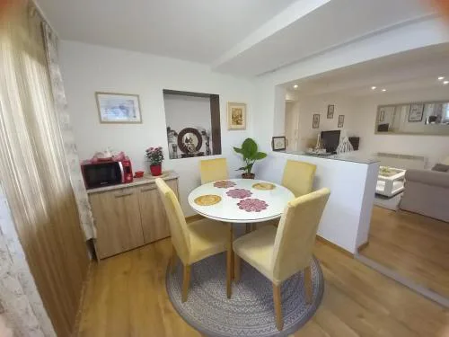 Sweet Cosy Apartment