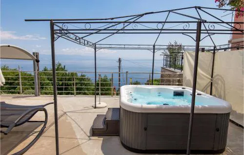 Cozy Apartment In Moscenicka Draga