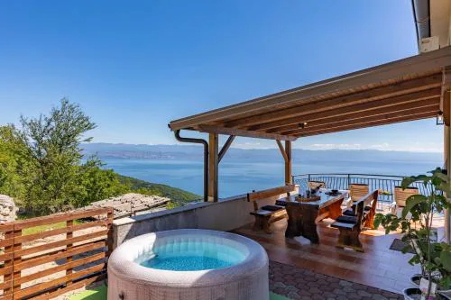 Villa Mystic Place - Suite 1 - Happy Rentals