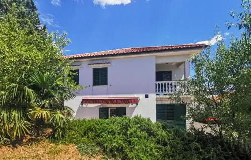 Amazing Apartment In Novi Vinodolski