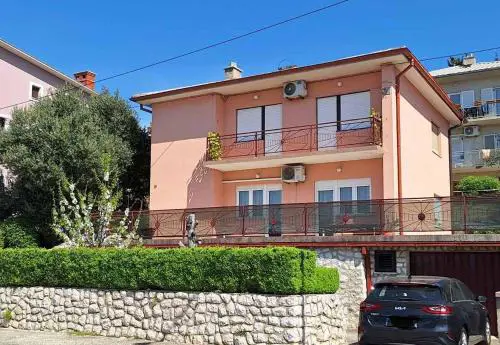 Apartman Visnja