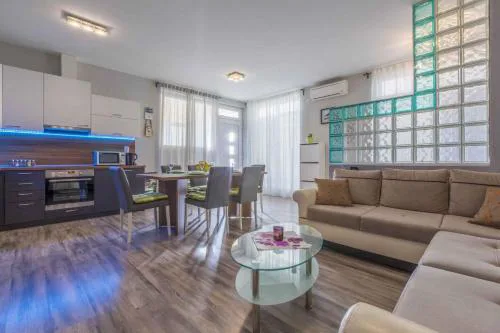 Apartment in Novi Vinodolski 39444