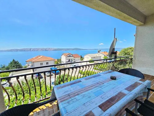 Apartment in Novi Vinodolski 43593