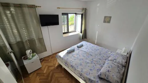 Aretha apartman i sobe