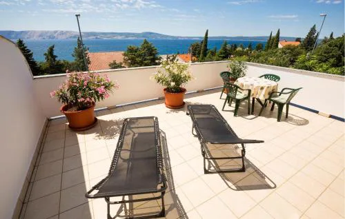Beautiful Apartment In Novi Vinodolski