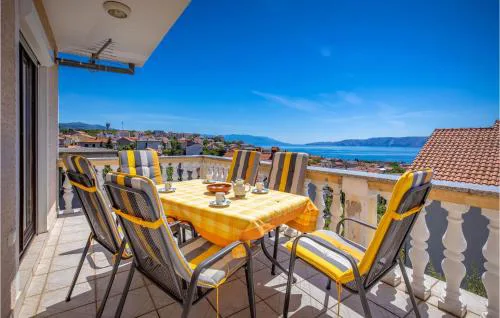Beautiful Apartment In Novi Vinodolski