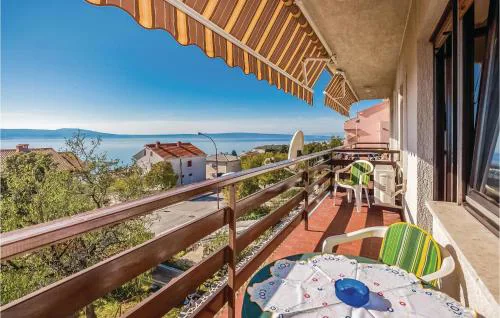 Gorgeous Apartment In Novi Vinodolski