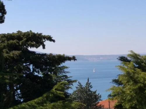 Miriam Apartments sea view