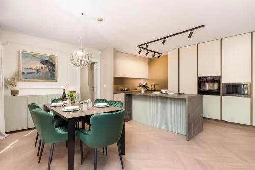 Abau Residence Apartment- 50m to the sea