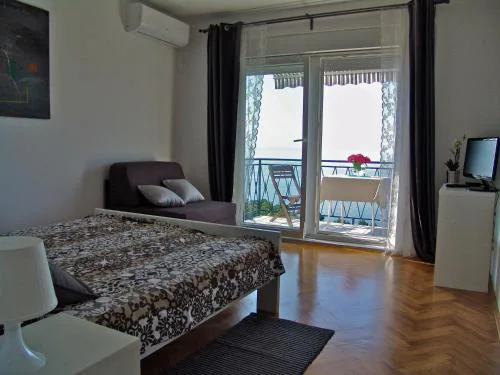 Apartment Ellalinda
