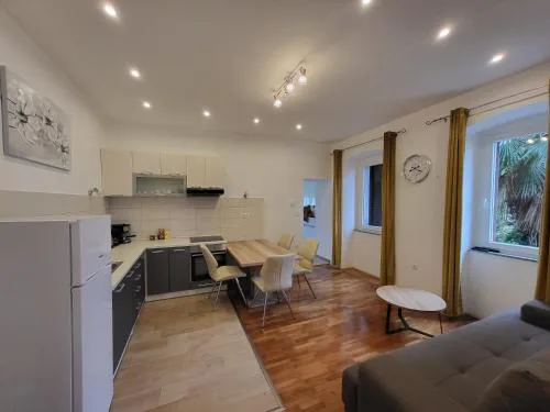 Apartment Lucky