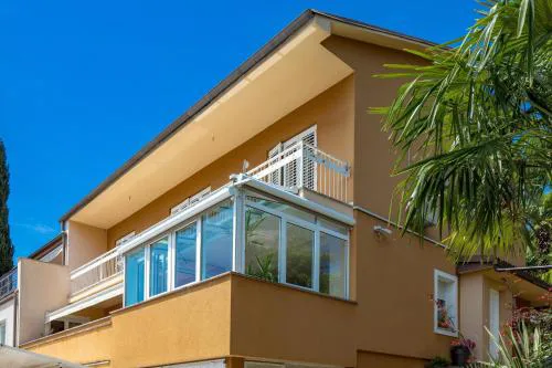 Apartments with a parking space Opatija - 23458