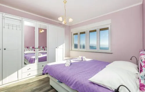 Jane Apartment