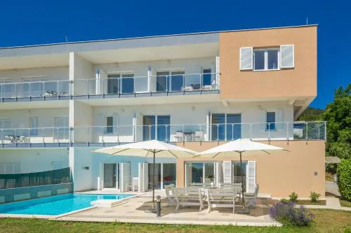 Luxury villa with a swimming pool Icici, Opatija - 17956